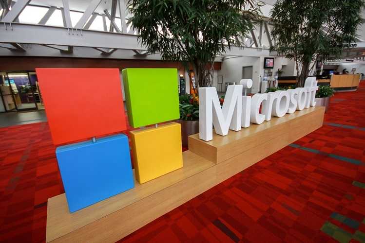 История названия Microsoft